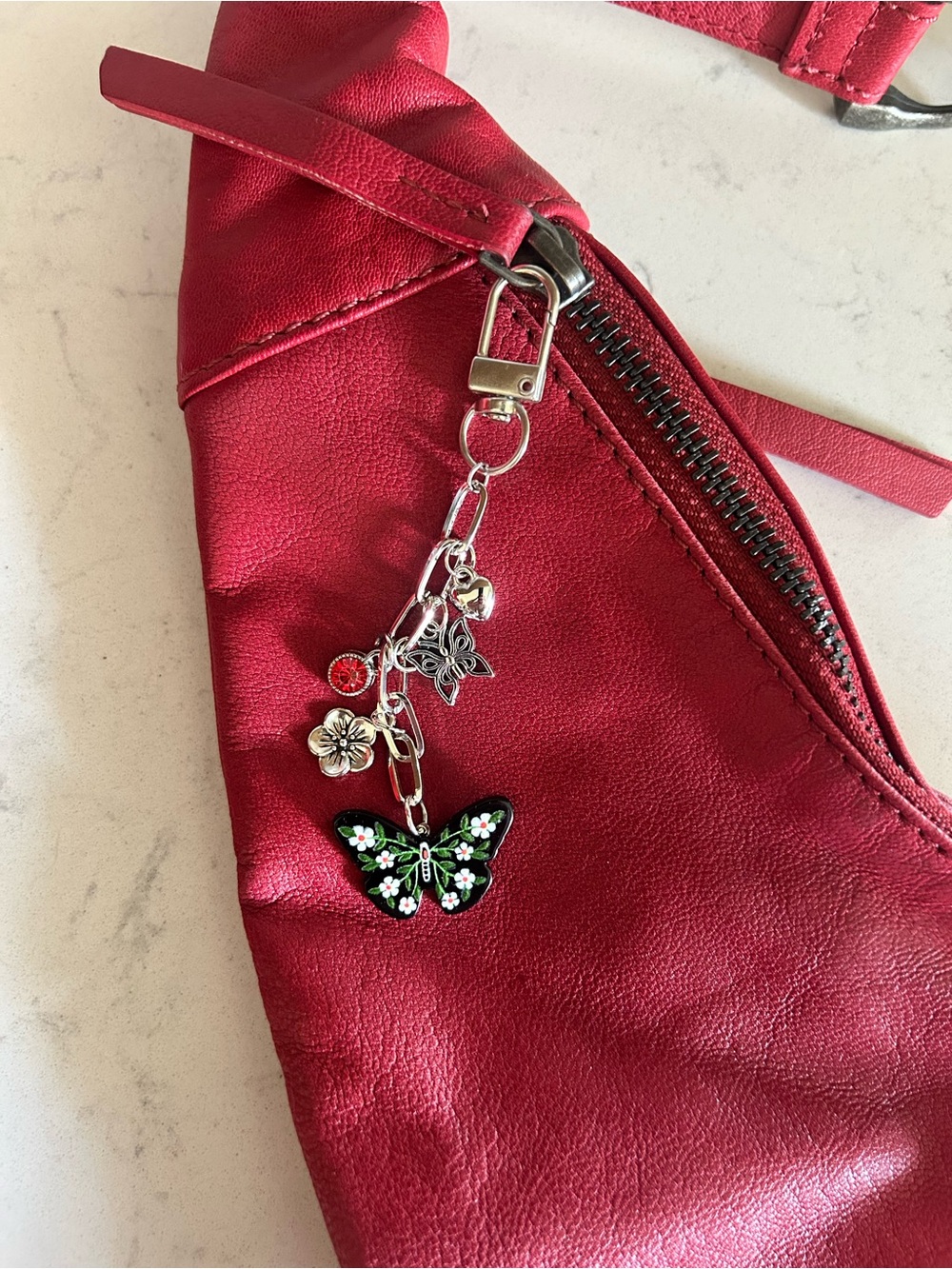 NWT Free People Idle Hands Sling Bag in Red Lip With Scarf & Charm - Picture 7 of 16